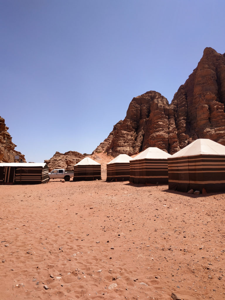 oboz beduinow wadi rum